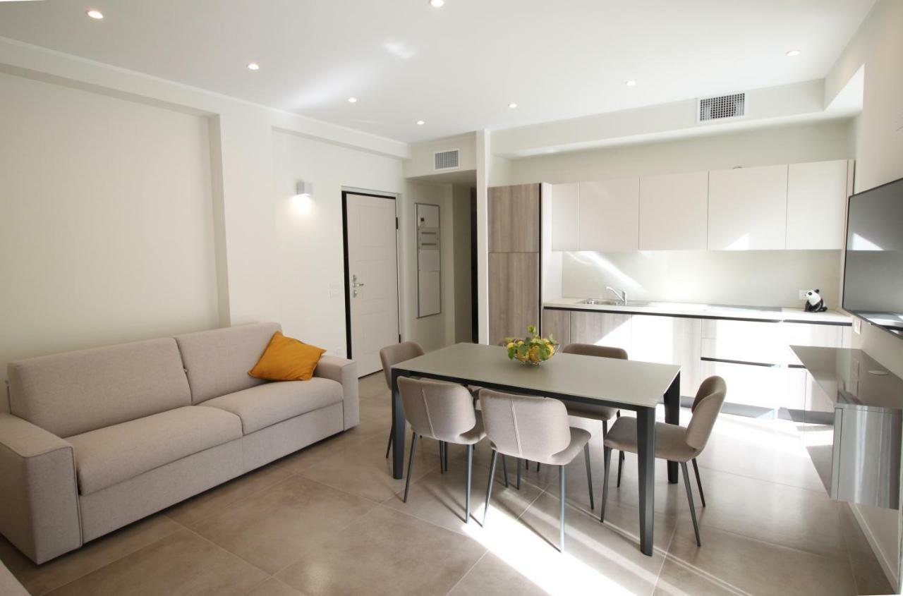 Casa Vacanze Residence Ideale Suites And Apartments Alassio Exterior foto